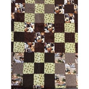 Beautiful Handmade Quilt perfect for animal lovers. Dogs, Cats, Horses 60x47